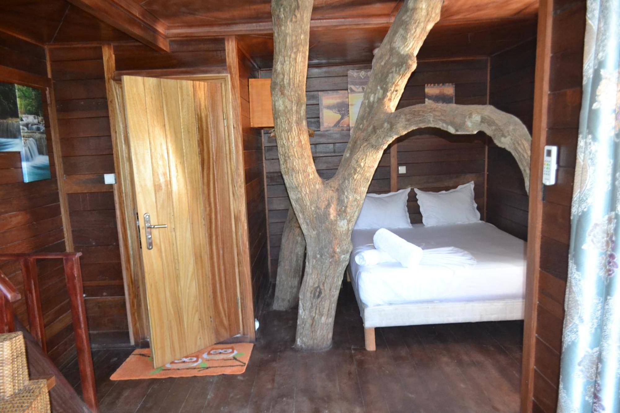 Hotel Restaurant Gites Криби Экстерьер фото